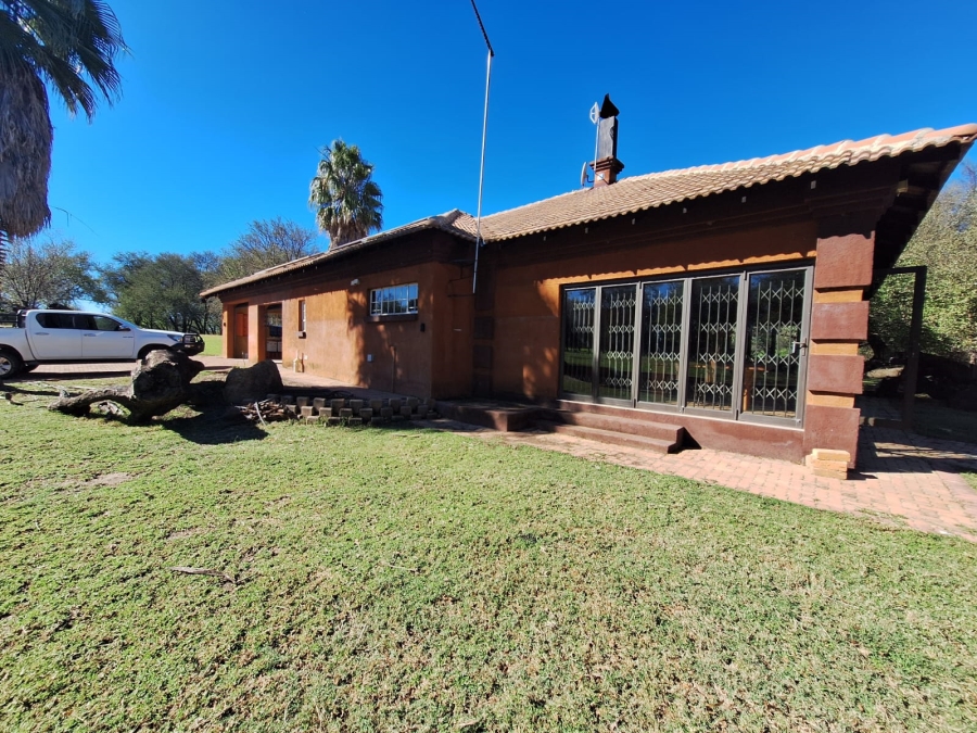 4 Bedroom Property for Sale in Kroonstad Rural Free State